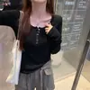 Camiseta de Manga Larga para Mujer Spicy Girl con Cuello Semiabierto y Hombro Normal 2026 Otoño Nuevo Top Interior Básico Chic de Alta Gama