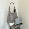 Bolso de gamuza para mujer, nueva colección de otoño de moda 2026, bolso tote de gran capacidad, bolso retro para el día a día