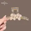 Pinza de Garra de Flor Única y Hermosa para Mujer Pinza Grande de Alto Nivel para Moño de Cabello Pinza de Tiburón Nuevo 2026 Accesorio para el Cabello de la Parte Posterior de la Cabeza