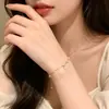Pulsera Elegante Versátil con un Toque de Lujo Ligero y Único de Alta Gama, Nuevo Popular Exquisito Accesorio de Joyería para Manos para Mujer 2026