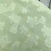 Tela Jacquard Calada Lelis Hecha de 100% Poliéster, Adecuada para Vestidos, Blusas y Camisolas de Moda para Mujer