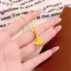 Pingente de Folha de Ginkgo Dourada e Prateada Estilo Antigo, Pingente para Vestido de Moda Francesa Feminina de Luxo Leve, Corrente para Clavícula Que Não Desbota Facilmente