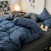 Juego de Cama de Color Sólido Simple de Cuatro Piezas Juego de Tres Piezas de Funda de Edredón de Felpa Cepillada Suministro Directo de Fábrica Venta al por Mayor de Comercio Exterior Dropshipping