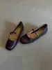 Sapatilhas Mary Jane vermelhas estilo vintage coreano, bico redondo, com uma única tira, adequadas para o trajeto
