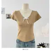 Tricô de Verão com Renda Splicing Decote V Manga Curta Novo Design Laço Top para Mulheres