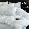 Juego de cuatro piezas de invierno grueso estilo francés bordado de terciopelo de leche con ribete de pelo de conejo, ropa de cama cálida de terciopelo coral antiestático 4