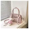Bolso Pequeño de Hombro Único para Mujer Moda Nueva Primavera Elegante Bolso Cruzado de Alto Valor Bolso de Mano de Cuero Simple Lindo