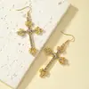 Brincos de argola em forma de cruz da moda personalizados para mulheres, estilo europeu e americano, estilo frio do Instagram, brincos de diamante com temperamento, joia de orelha