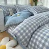 Conjunto de Roupa de Cama Quatro Peças em Algodão Puro Escovado, Sem Estampa, Classe A, para Dormitórios Estudantis, Lençol de Cama 100% Algodão, Capa de Edredom, Capa de Edredom de Presente Conjunto de Três Peças