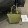 Bolso de mano con patrón tejido de moda, colección otoño/invierno 2026, bolso cuadrado pequeño de alta calidad, elegante y único, color liso, bolso de hombro y bolso cruzado