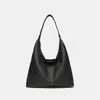 Bolso Tote Tejido de Alta Gama para Mujer 2026 Retro Casual de Gran Capacidad Bolso de Hombro para Viaje Moderno y Popular