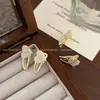 Presilha Pequena para Cabelo em Forma de Coração com Strass e Pérolas, Simples e Fofa, Versátil para Meninas, Presilha Bico de Pato, Grampo Lateral, Acessório de Cabelo