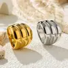 Anillo de Tres Capas para Pareja Transfronteriza Anillo de Acero Inoxidable para Mujer No se Desvanece Nicho Fabricante Venta al por Mayor Elegante con Estilo Moda
