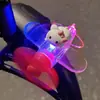 Crayon Shin-Chan Energía Eólica Avión Pequeño Coche Eléctrico Motocicleta Adornos Decorativos Lámpara Luminosa de Energía Eólica Adornos para Coche
