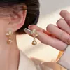 Presilhas de Orelha Estilo Coreano Sem Furo, Brincos com Design Estiloso para Mulheres, Presilhas de Osso da Orelha com Borboleta e Pérola de Franja Longa, Alto Padrão
