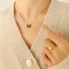 Collar con colgante de mariposa estilo bohemio con diseño de ondas para mujer, de acero de titanio chapado en oro, para clavícula, fabricantes en nombre del cabello