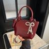 Bolso de Mujer Estilo Coreano Sentido de Alta Gama Bolso de Mano Exquisito 2024 Verano Nuevo plateado Bolso Cruzado Bolso Cesta de Verduras