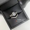 Anillo Versa microincrustación 80 puntos imitación Mosan aro brillante chapado corona 18K full diamond anillo multiuso suministro directo de fábrica