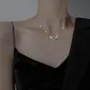 Collar de Alas de Ángel para Mujer Oro Rosa Lujo Ligero Diseño de Nicho Cadena para Clavícula Elegante Versátil Cadena para el Cuello Venta al por Mayor