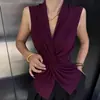 ¡Seda de hielo transpirable! Elegante y femenino top sin mangas tipo tank top con cuello en V retorcido para mujer con un diseño irregular, top estiloso 26218