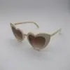 Nuevas Gafas de Moda Navideñas de Amor Gafas de Sol Lindas de Corazón Gafas de Sol Europeas y Americanas Gafas de Corazón Moda Street Style
