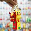 Chaveiro Pingente de Desenho Animado Anime Pokemon Boneco de Borracha Macia Pikachu Chaveiro Presente Ornamento de Loja de Dois Yuan