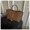 Bolsa de Cesta de Legumes Nova Outono e Inverno Simples Versátil de Grande Capacidade Bolsa Feminina para o Trabalho Bolsa Diagonal de Compartimento Único Bolsa Carteiro Bolsa de Cesta de Legumes
