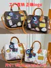 Suministro de comercio exterior 2026 nuevo patrón vintage bolso Boston, bolso de mano tipo almohada para hombro y cruzado, colección de 30 bolsos tipo almohada