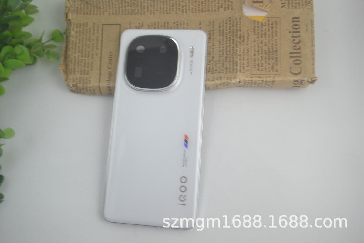 VIVO IQOO12原 (5).jpg
