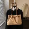 Bolsa feminina de grande capacidade, novo modelo outono 2026, bolsa tote de luxo leve vintage de nicho para o dia a dia, bolsa de ombro