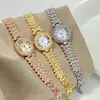 Relógio Feminino Popular de Moda Cravejado com Diamantes, Relógio de Quartzo Romano, Estilo Pulseira, Relógio de Moda de Luxo para Meninas