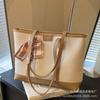 2026 Bolso Grande de Hombro para Mujer, de Venta Caliente para Otoño e Invierno, Moderno y Versátil, Bolso Tote de Gran Capacidad con Bloques de Color