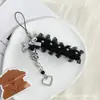 Decoración linda de cadena para teléfono con cuentas de niña, colgante para bolsa de cámara, adorno colgante hecho a mano, lujo ligero de alta gama desde Yiwu