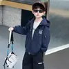 Cortavientos con Capucha para Niños Primavera y Otoño Estilo Coreano Infantil Atractivo Estilo Moderno Traje de Montañismo para Niños Pequeños y Medianos Elegante Top de Comercio Exterior