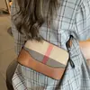 Bolso Pequeño Cruzado para Mujer, Diseño de Nicho con Estilo Western, Nuevo Modelo de Moda 2026, Gran Capacidad, Acabado de Alta Gama, Moda Primavera/Verano