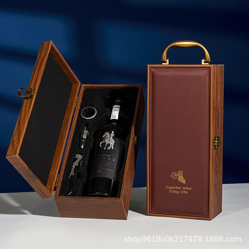 5.25 刘总红酒礼盒9656.jpg