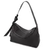 Bolso cruzado para debajo del brazo para mujer con un toque de alta gama, piel genuina de curtición vegetal de nicho, Bolso hobo tipo dumpling de hombro de verano