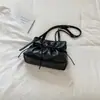 Bolsa de Axila Estilosa Xiaomi Moda Coreana Chique Feminina 2026 Nova Simples Gentil Doce Laço Bolsa de Ombro Único