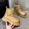 Botas Martin de Cuero Suave Estilo Retro con Suela Gruesa para Mujer 2026 Nuevo Estilo Aumento de Altura Interior Resistentes al Desgaste Antideslizantes Botines Cortos Montañismo al Aire Libre Botas Amarillas Grandes