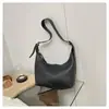 Bolsa Transversal Feminina 2025 Primavera Nova Tendência de Moda Coreana Design de Nicho Versátil Bolsa de Ombro Axilar Bolsa para o Dia a Dia