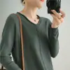 Suéter de tricô feminino novo estilo, fio de algodão simples, atacado, versátil, caimento solto, gola redonda, manga longa, casual, adequado para primavera e outono, transfronteiriço
