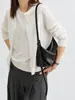 Bolsa Hobo de Couro Bovino Tanning Vegetal para Axila Lua Crescente Preguiçosa Couro Macio Bolsa de Ombro Único Transversal Bolsa de Trabalho Bolsa Pequena Bolsa Feminina Fashion