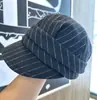 2025 Nueva Gorra de Béisbol de Lana a Rayas Otoño e Invierno Moda Versátil Cálida Cortavientos Estilo Retro Británico Gorra de Artista