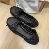 Versión de Piel de Oveja~Zapatos Planos Retro con Lazo Redondos de Punta Poco Profundos para Mujer, Zapatos de Ballet Versátiles, Zapatos Rockeros, Zapatos de Abuela