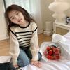 Roupa infantil atacado blusa de duas peças falsas para meninas primavera e outono nova moda infantil ocidental blusa de tricô listrada para crianças grandes