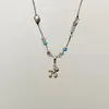 Collar Colgante de Poni Estilo Nuevo para Mujer, Diseño de Nicho, Lujo Ligero de Gama Alta, Collar Versátil con Cuentas, Collar de Mariposa Morada