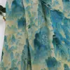 Tela de Brocado Estampado Fino y Brillante Estilo Chino Paisaje Naranja y Azul Vestido Cheongsam para Mujer Tela Floral en Stock