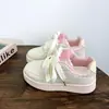 Tenis Blancos de Suela Gruesa para Mujer, Zapatos Estilo Nuevo Primavera 2026, Tenis de Nicho Modernos y Versátiles, Mocasines Deportivos Casuales