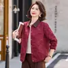 Jaqueta Feminina de Lapela para Meia-Idade Estilosa Redutora de Idade Top de Temperamento Cardigan 2026 Novo Estilo Jaqueta de Outono para Mãe