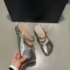 Primer Encuentro con Zapatos Plateados de Estilo Dulce y Fresco Coreano para Mujer, Modelo Nuevo Primavera/Verano 2026, Zapatos Mary Jane con Punta Redonda y Cadena Metálica